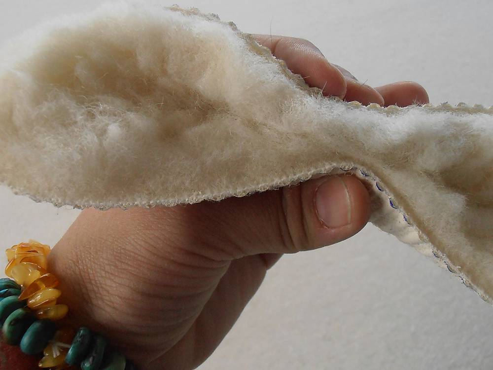 Nadčasový komfort: Objavte Kúzlo Vlnenej Deky